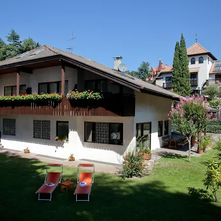 Living Morgenstern Apartment Merano